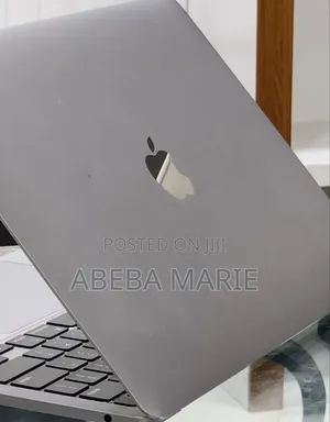 New Laptop Apple MacBook Pro M1 16GB Apple M1 SSD 256GB