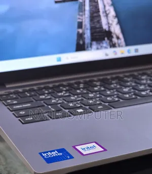 New Laptop Lenovo 16GB Intel Core 7 SSD 512GB
