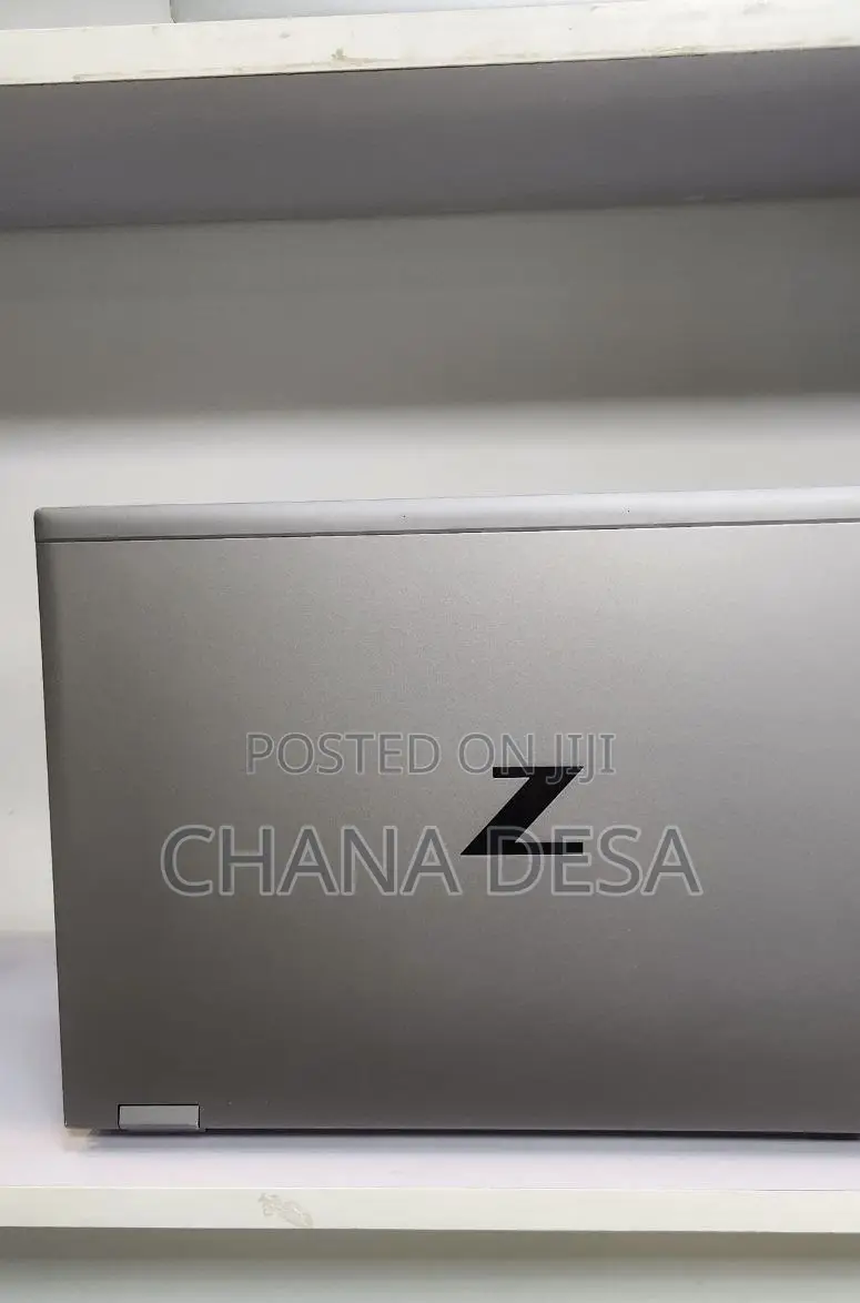 New Laptop HP ZBook 17 16GB Intel Core i7 SSD 512GB