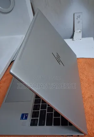 New Laptop HP EliteBook 840 G9 16GB Intel Core i7 SSD 512GB
