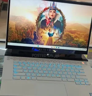 New Laptop Alienware M15 r3 8GB Intel Core i7 SSD 1T