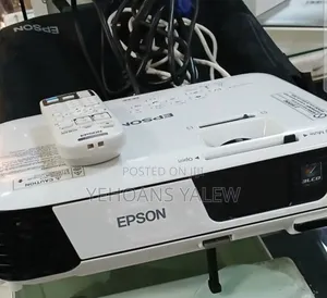Epson Projector With Remote Model Name: Eb-X31 Hardware Interface: