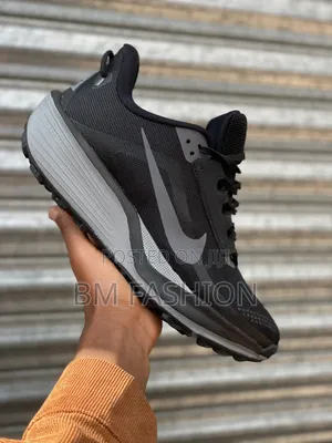 Nike Acg Mountain Fly Low-Black "Conquer Any Terrain"