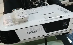 Epson Projector With Remote Model Name: Eb-X31