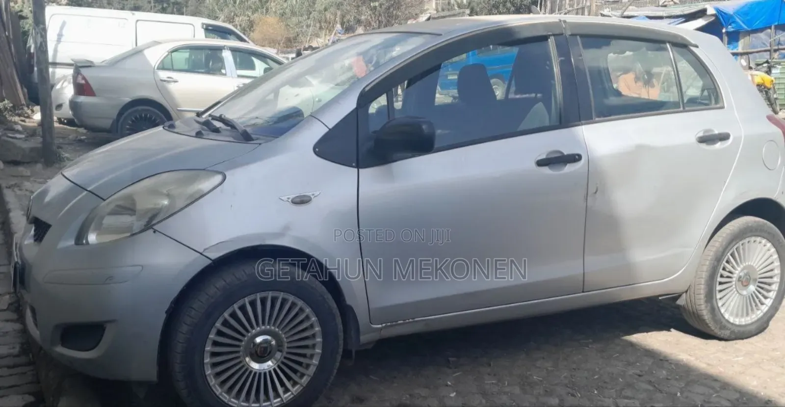 Toyota Yaris 2010 Silver