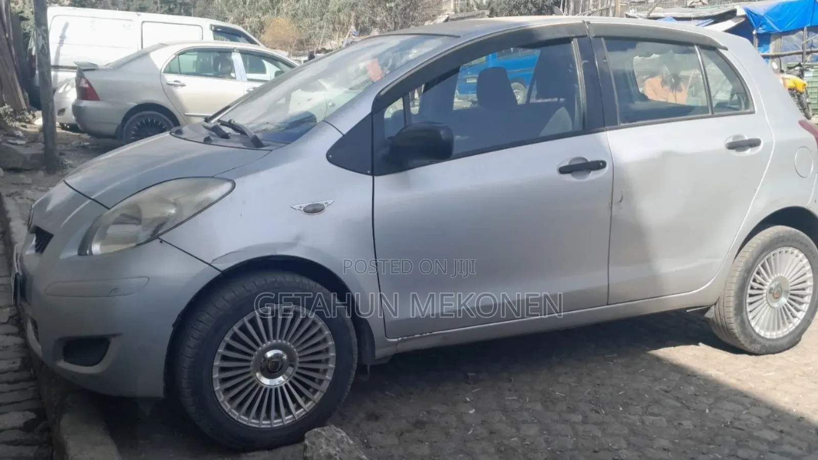 Toyota Yaris 2010 Silver