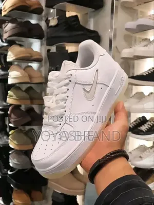 Nike Air Force One Low Retro Men