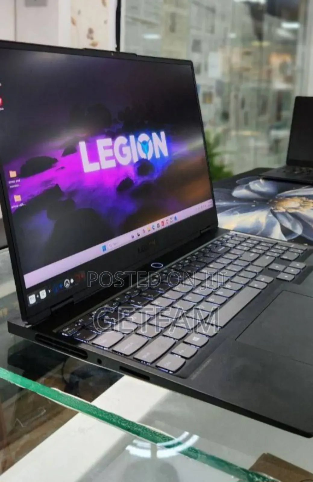 New Laptop Lenovo Legion 7 16GB AMD Ryzen 9 SSD 512GB