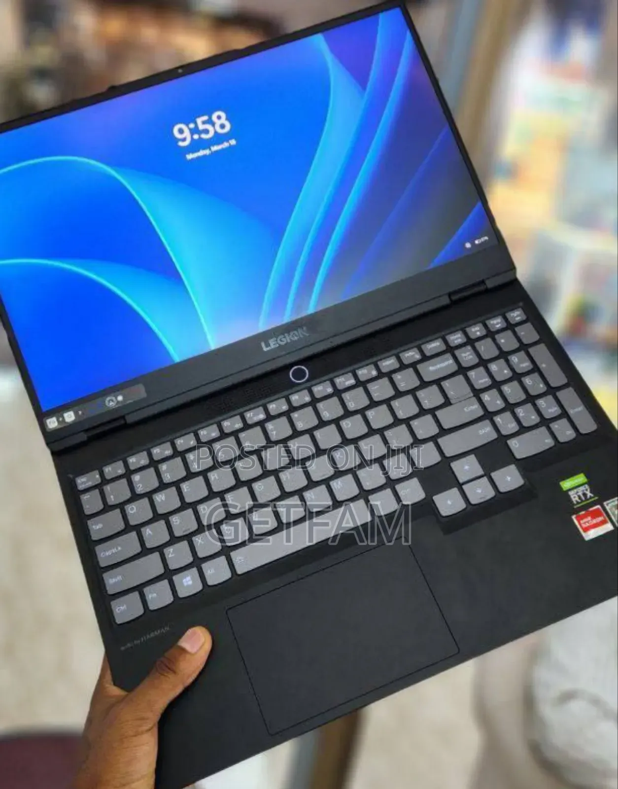 New Laptop Lenovo Legion 7 16GB AMD Ryzen 9 SSD 512GB
