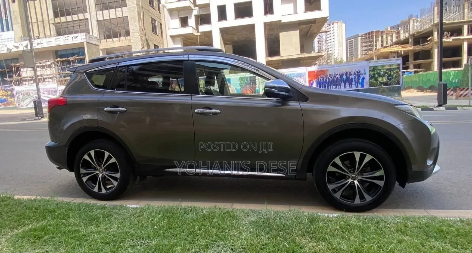Toyota RAV4 2015 Gold