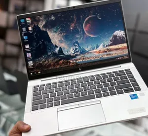 New Laptop HP EliteBook 830 G8 8GB Intel Core i5 SSD 512GB
