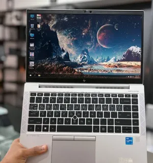 New Laptop HP EliteBook 830 G8 8GB Intel Core i5 SSD 512GB