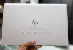 New Laptop HP EliteBook 830 G8 8GB Intel Core i5 SSD 512GB