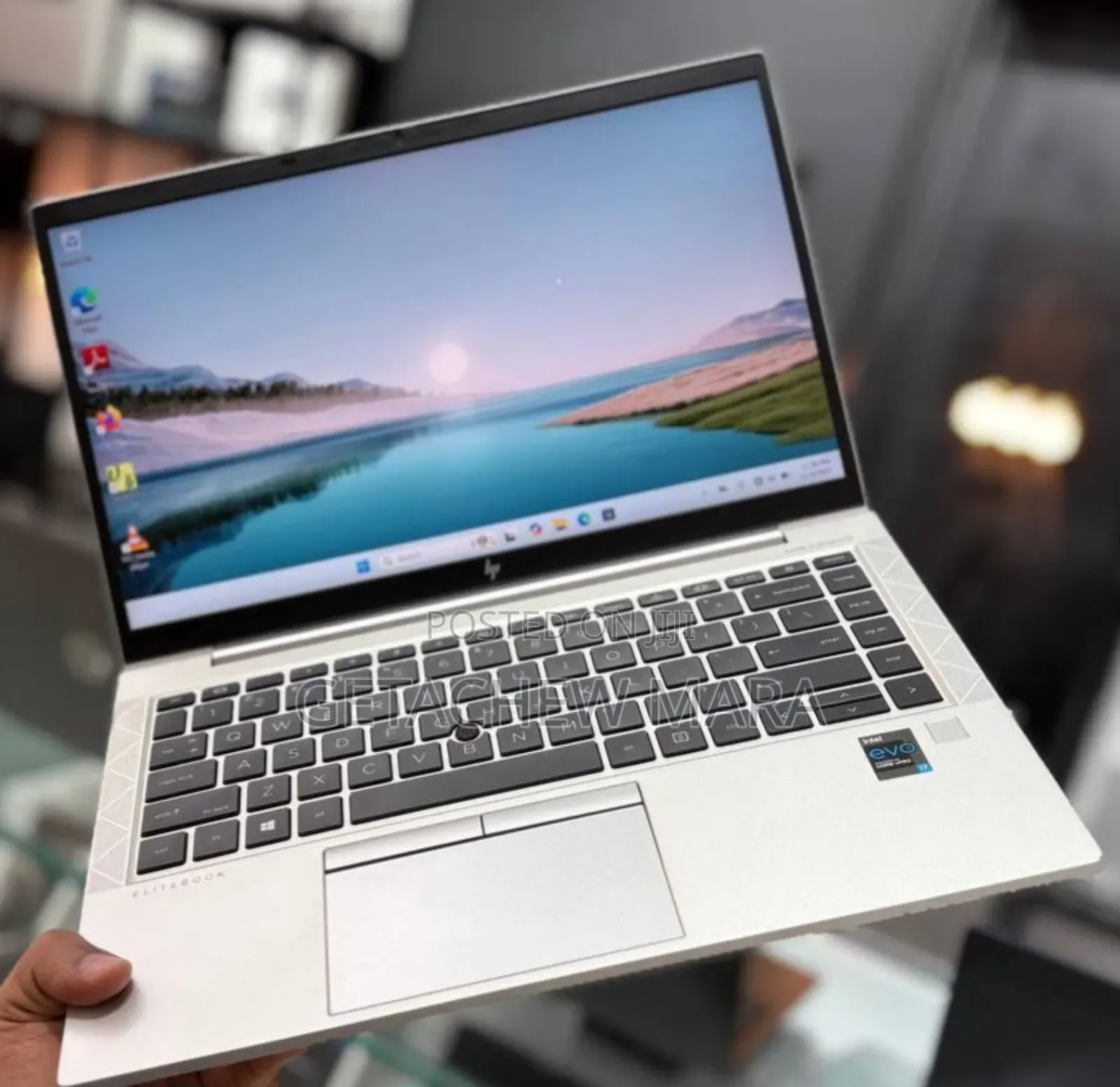 New Laptop HP EliteBook 830 8GB Intel Core i7 SSD 512GB