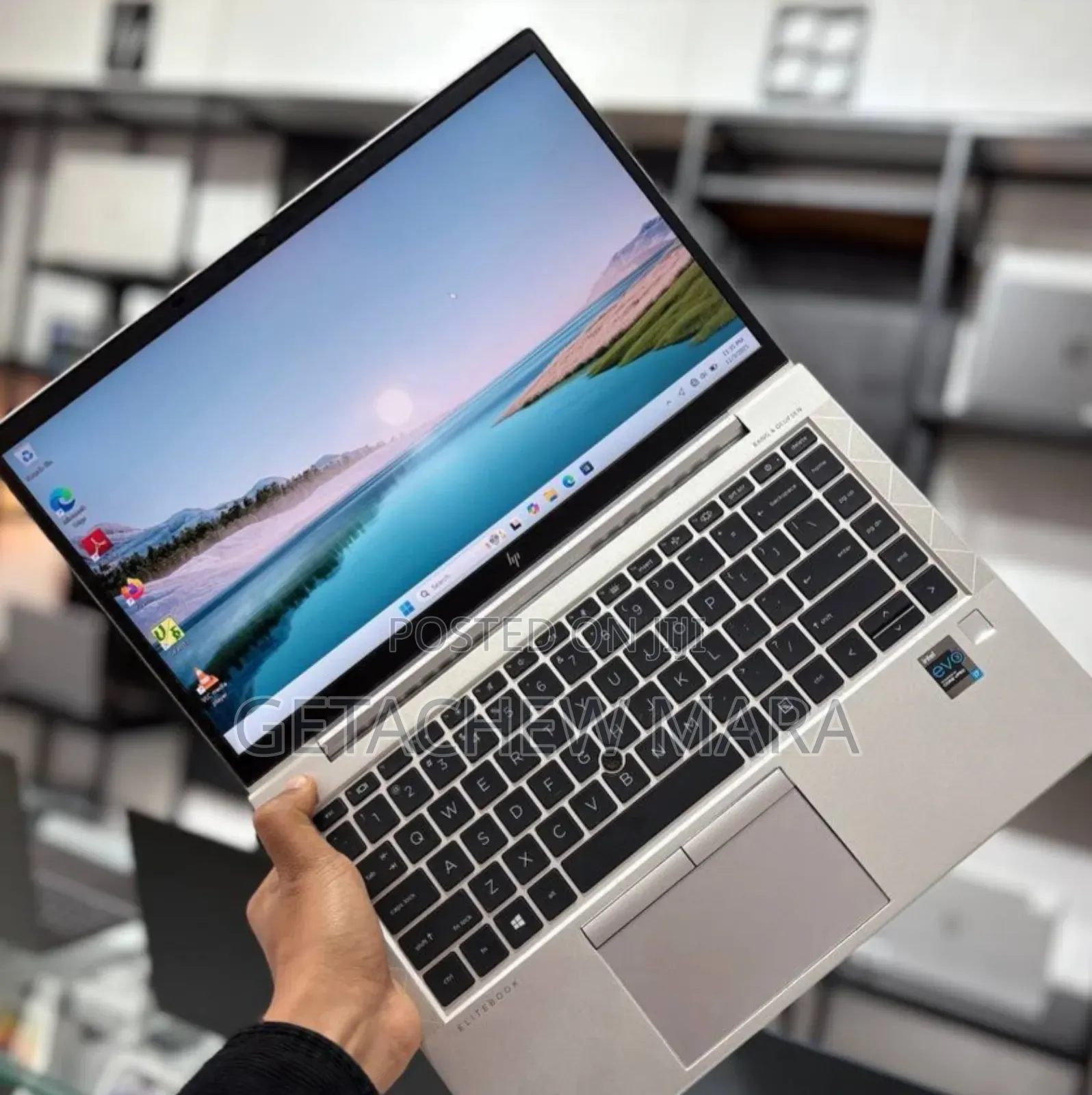 New Laptop HP EliteBook 830 8GB Intel Core i7 SSD 512GB