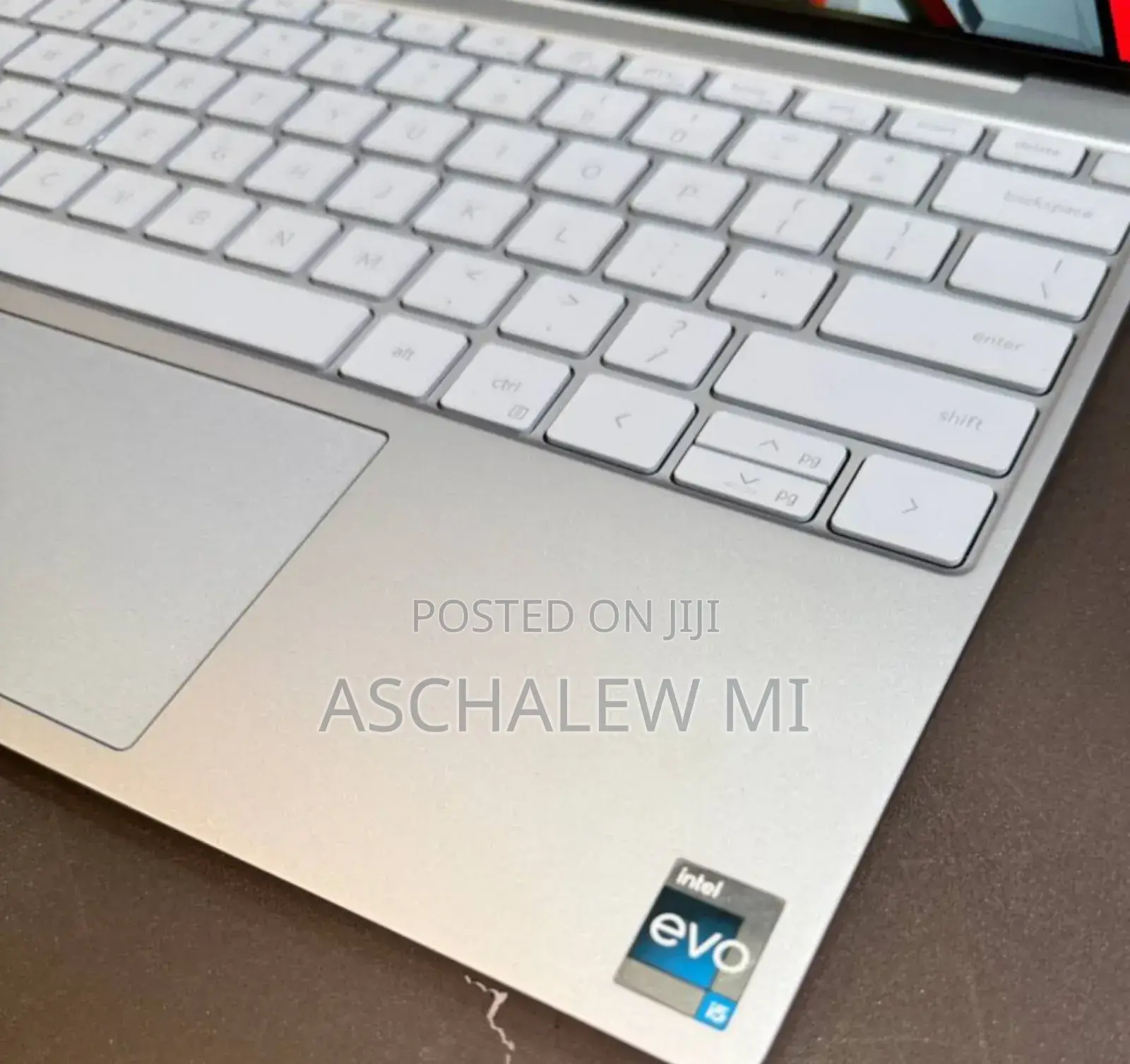 New Laptop Dell XPS 13 8GB Intel Core i5 SSD 256GB