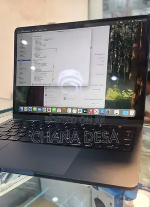 New Laptop Apple MacBook Air 2025 M4 13-inch 16GB Apple M4 SSD 256GB