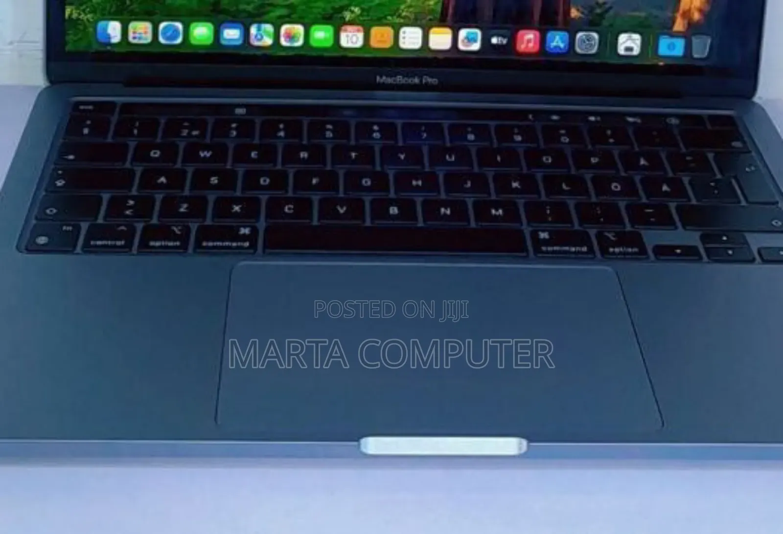 New Laptop Apple MacBook Pro M1 8GB Apple M1 SSD 256GB