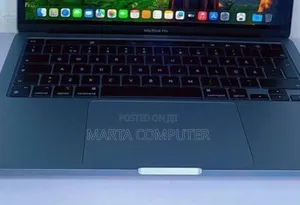 New Laptop Apple MacBook Pro M1 8GB Apple M1 SSD 256GB