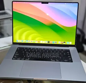 New Laptop Apple MacBook Pro 2021 M1 32GB Apple M1 Pro SSD 1T