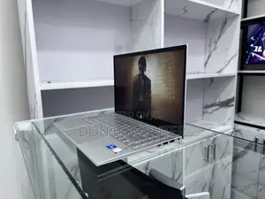 New Laptop HP Pavilion 14 8GB Intel Core i5 SSD 512GB