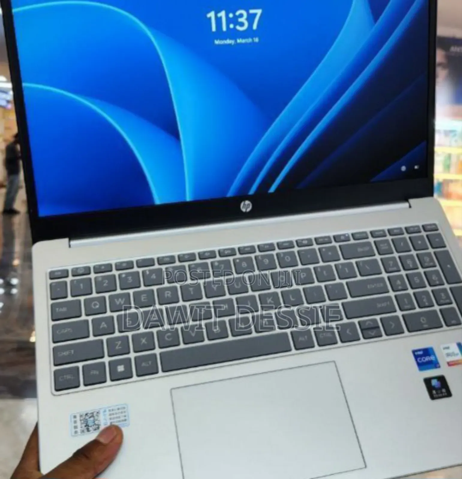 New Laptop HP 16GB Intel Core i7 SSD 1T