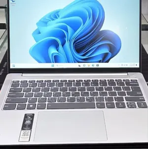 New Laptop Lenovo 16GB Intel Core i5 SSD 512GB
