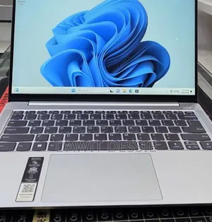 New Laptop Lenovo 16GB Intel Core i5 SSD 512GB