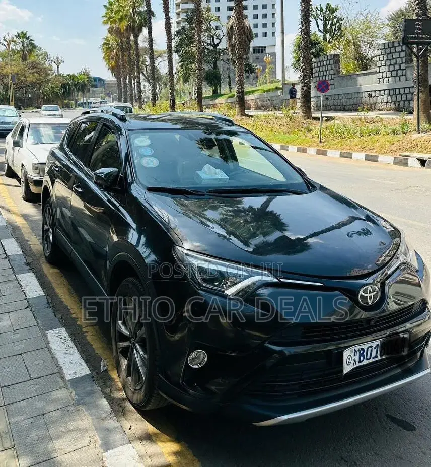 Toyota RAV4 2016 Black