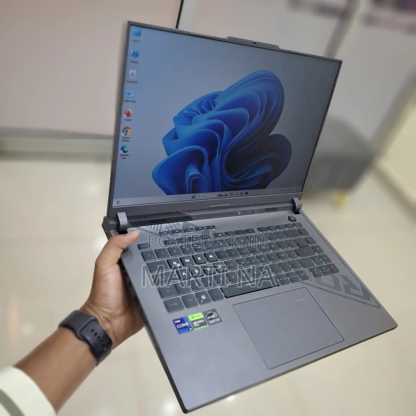 New Laptop Asus ROG Strix G15 16GB Intel Core i9 SSD 1T