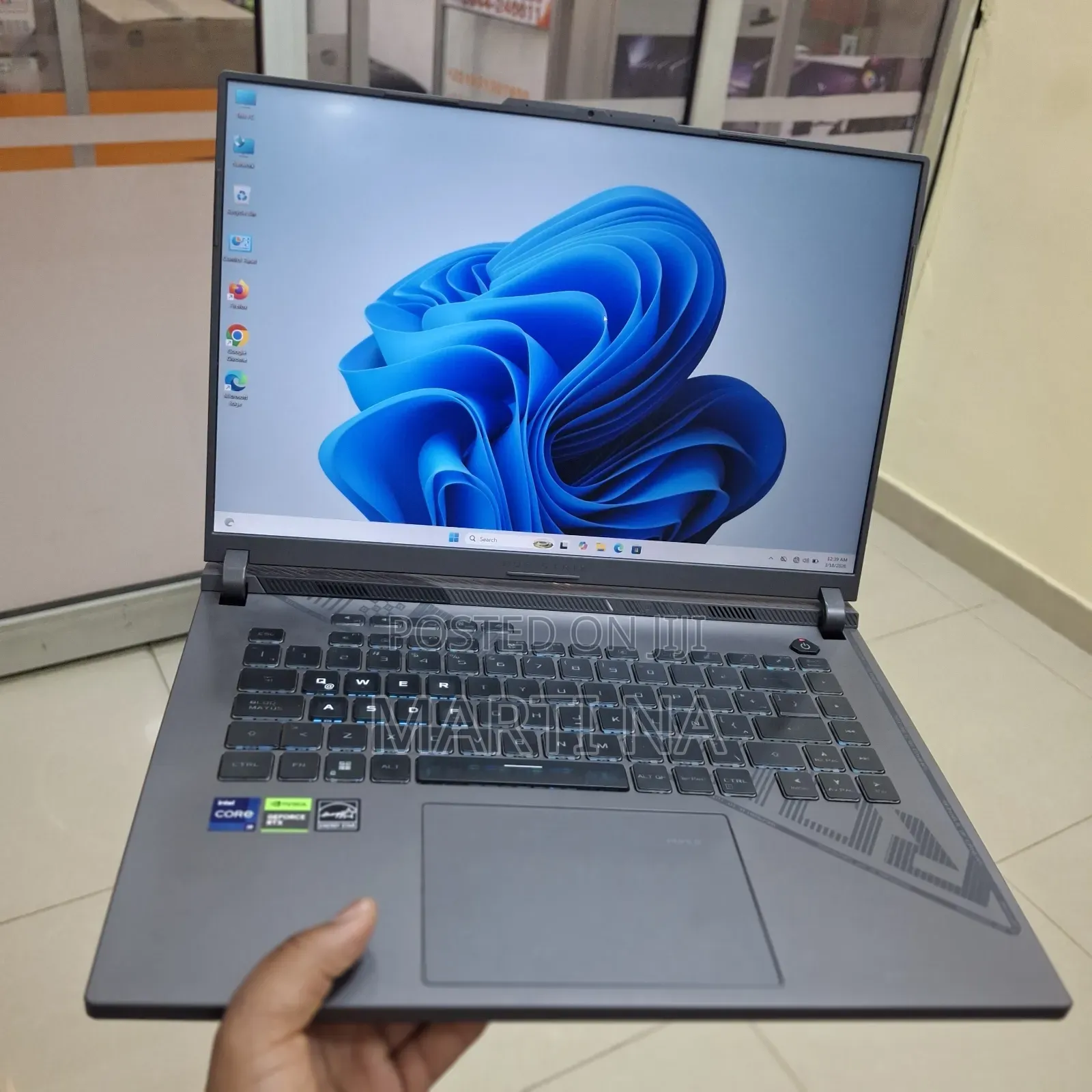 New Laptop Asus ROG Strix G15 16GB Intel Core i9 SSD 1T