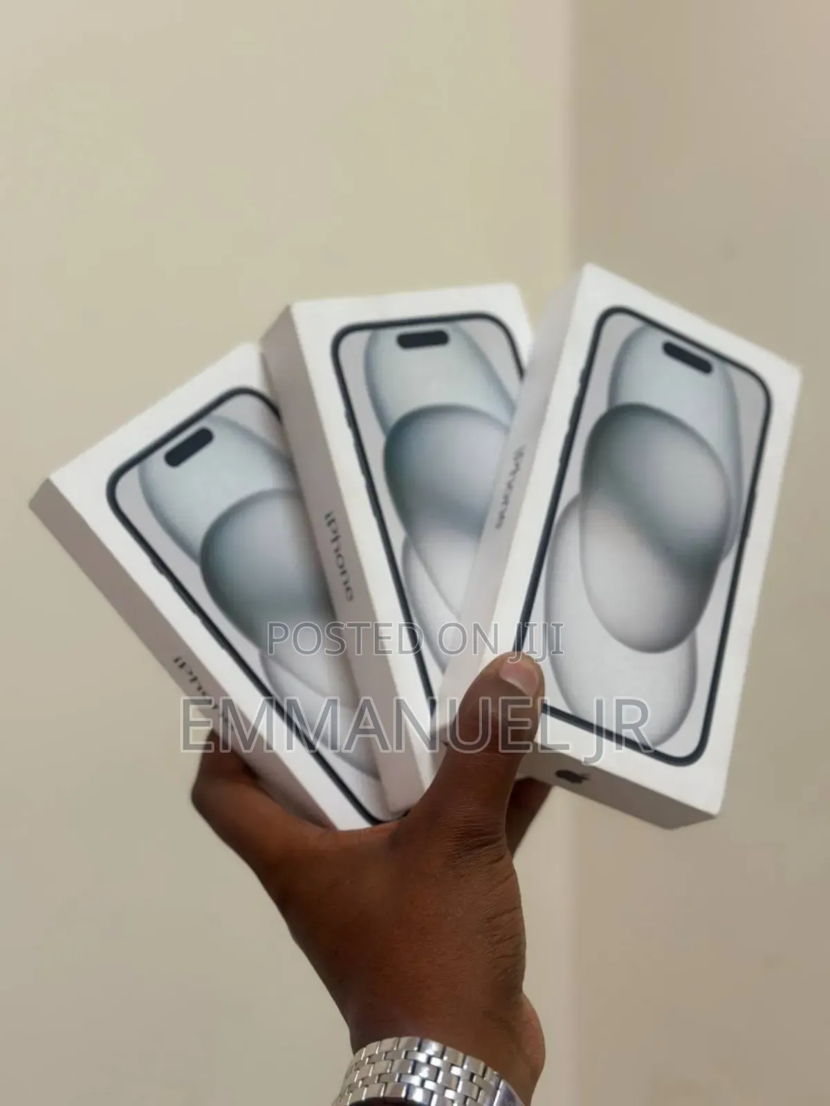 New Apple iPhone 15 128 GB White