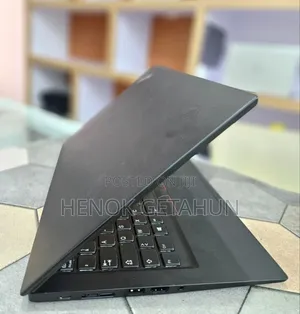 New Laptop Lenovo ThinkPad t495s 8GB AMD Ryzen 5 SSD 512GB