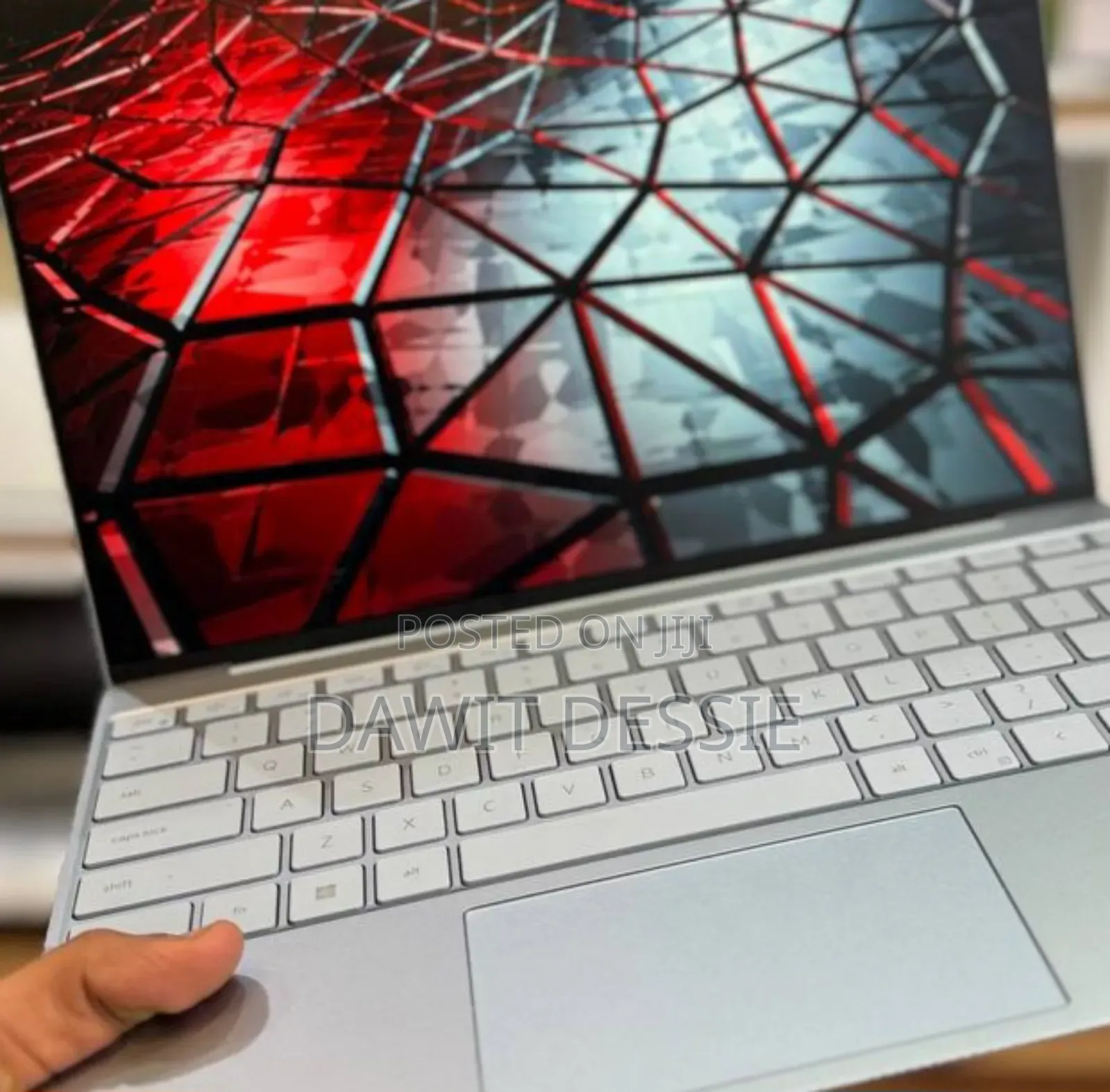 New Laptop Dell XPS 13 8GB Intel Core i5 SSD 256GB