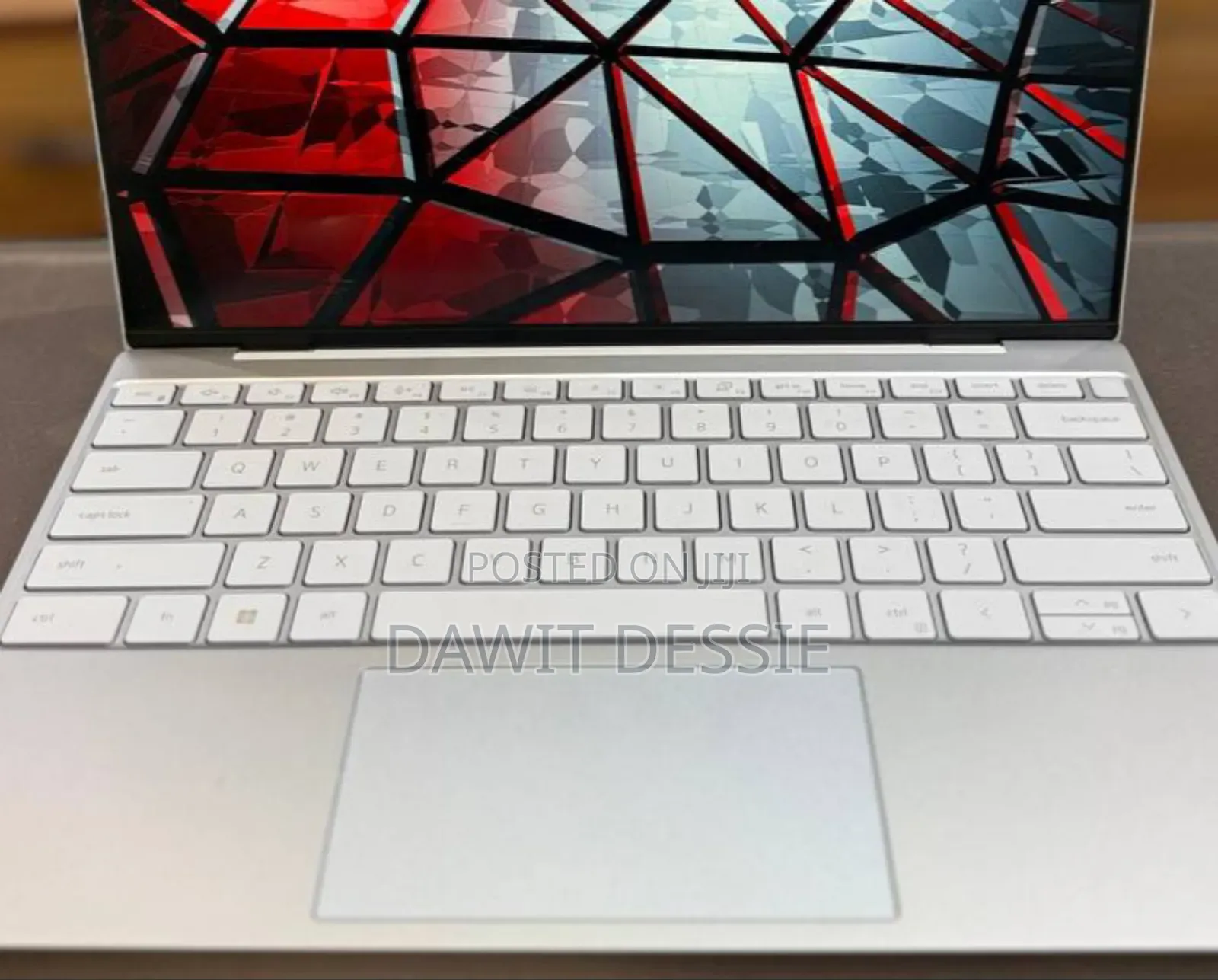 New Laptop Dell XPS 13 8GB Intel Core i5 SSD 256GB