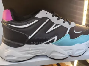 Casual Sneakers