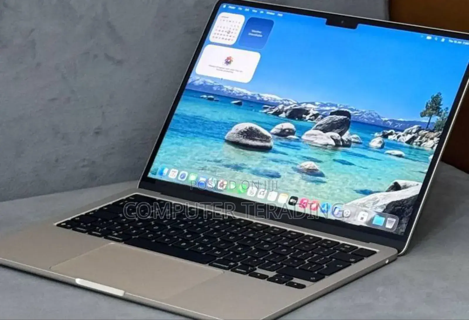 New Laptop Apple MacBook Air 2022 M2 8GB Apple M2 SSD 256GB