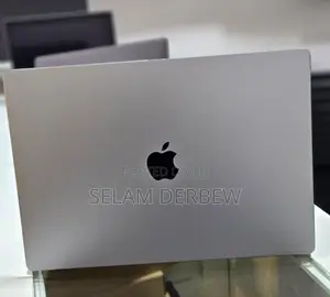 New Laptop Apple MacBook Pro M1 32GB Apple M1 Pro SSD 1T