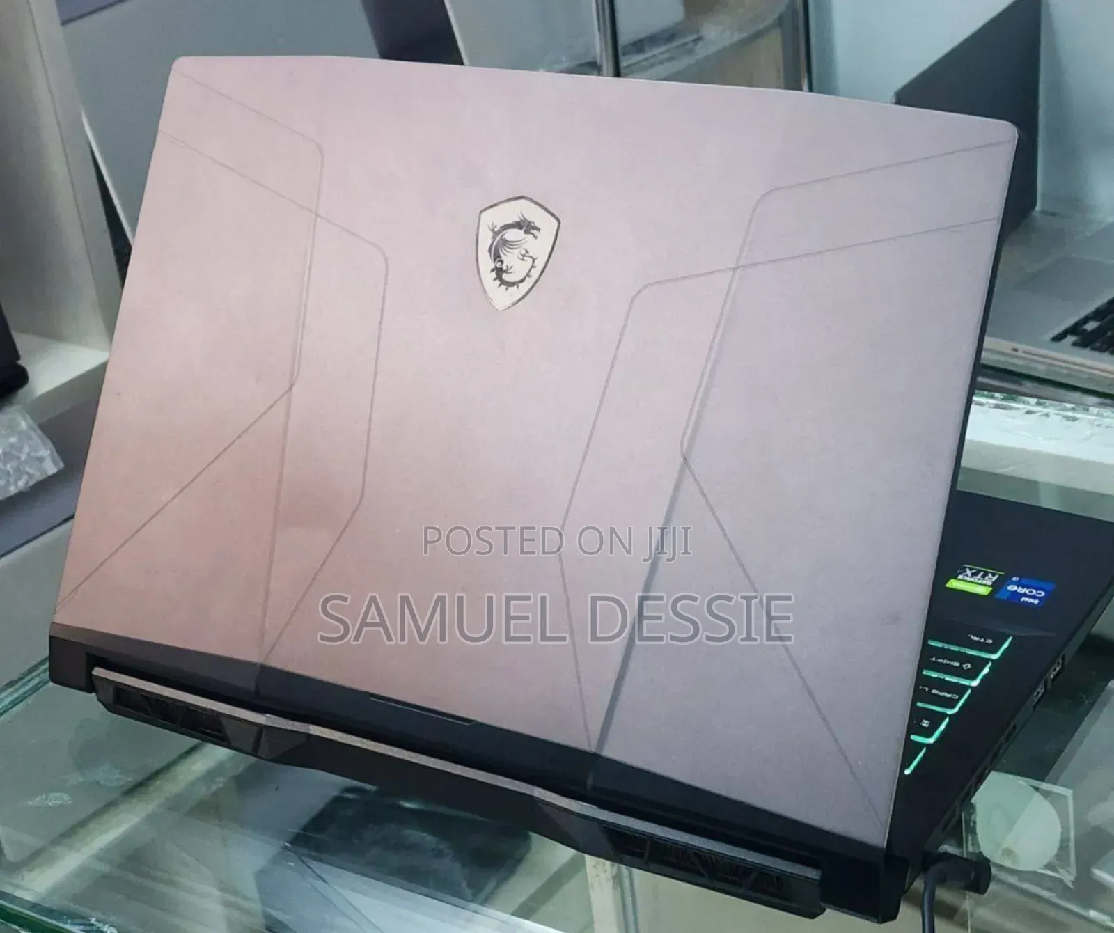 New Laptop MSI Pulse GL66 16GB Intel Core i7 SSD 512GB