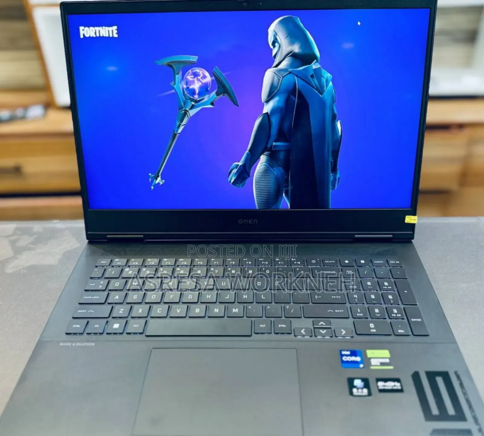 New Laptop HP Omen 16 16GB Intel Core i9 SSD 1T