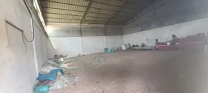 የሚከራይ መጋዘን ቃሊቲ