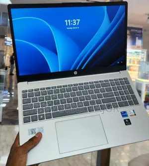 New Laptop HP Stream Notebook 16GB Intel Core i7 SSD 1T