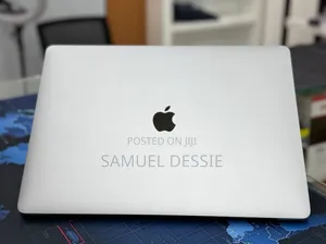 New Laptop Apple MacBook Pro 2019 16GB Intel Core i7 SSD 512GB