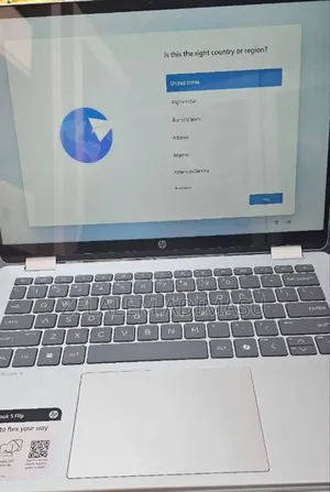 New Laptop HP OmniBook 5 Flip 16GB Intel Core 7 SSD 512GB