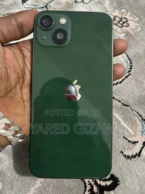 Apple iPhone 13 256 GB Green
