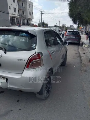 Toyota Yaris 2007 Silver