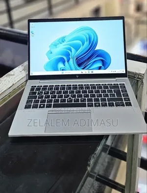 New Laptop HP EliteBook 840 G8 16GB Intel Core i7 SSD 512GB