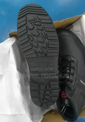 Safety Shoes
