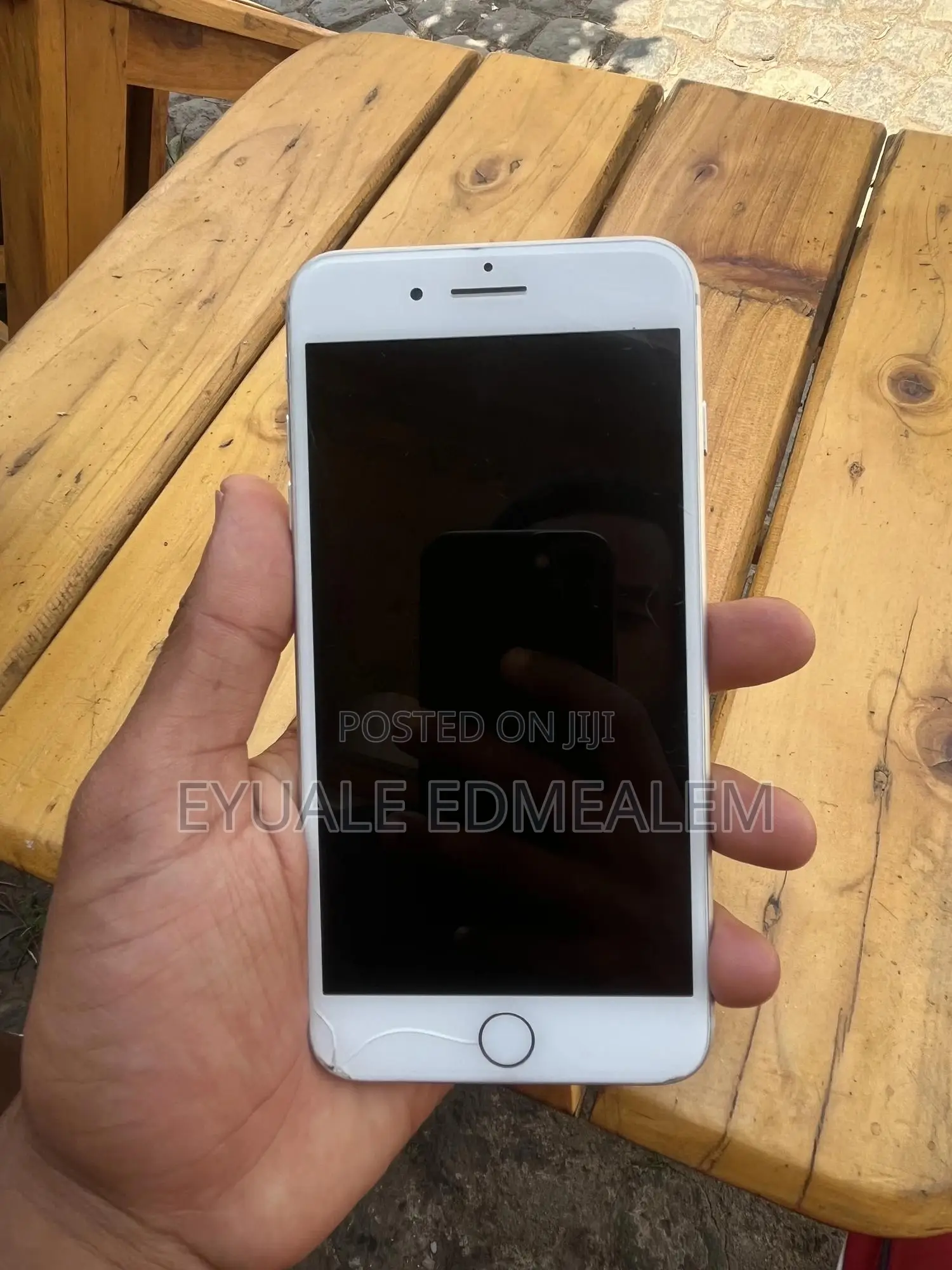 Apple iPhone 8 Plus 64 GB White