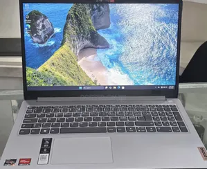 New Laptop Lenovo IdeaPad 1 8GB AMD Ryzen 5 SSD 512GB